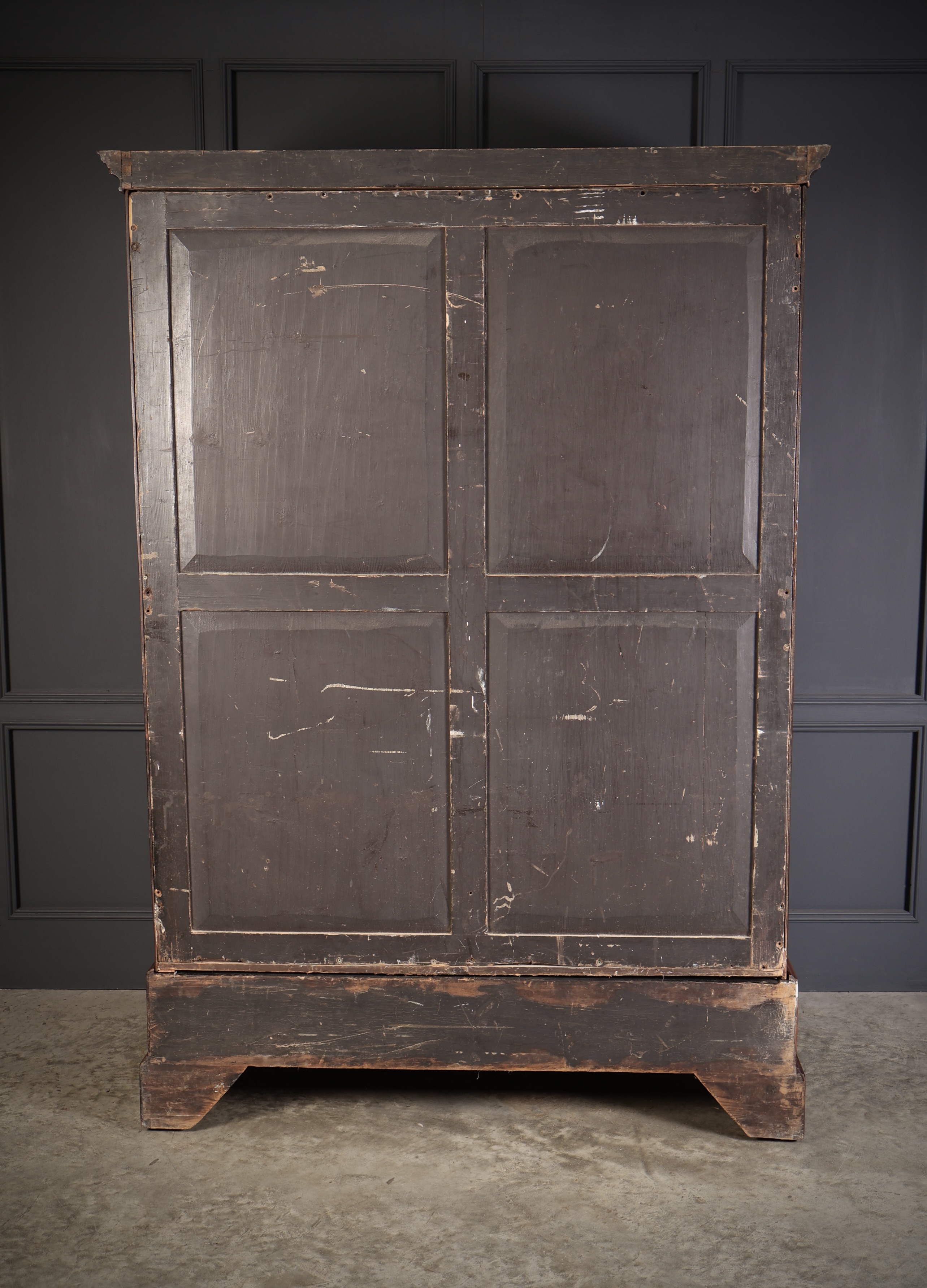 Large Georgian Mahogany Wardrobe - Image 8